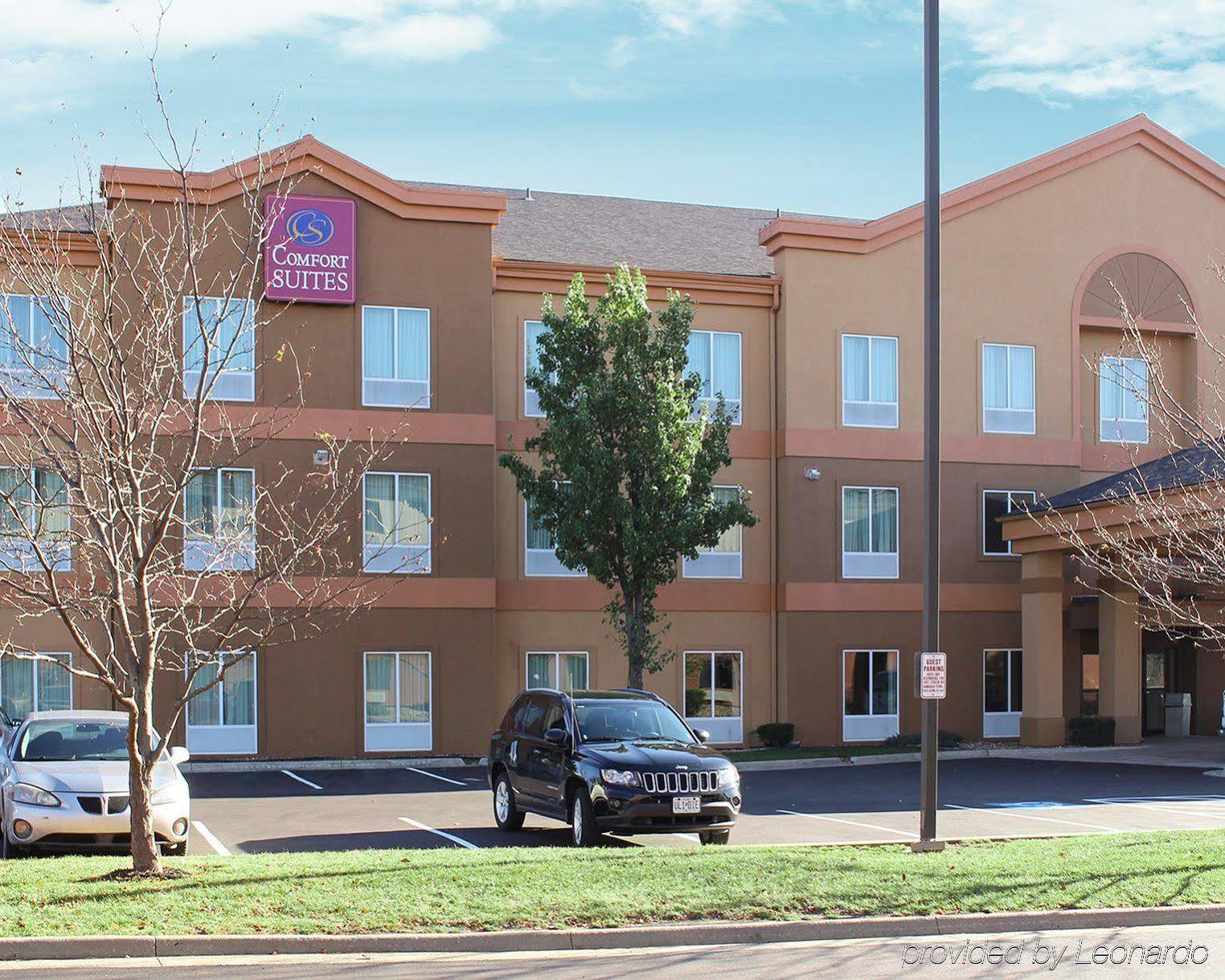 Comfort Suites Kansas City-Liberty Esterno foto